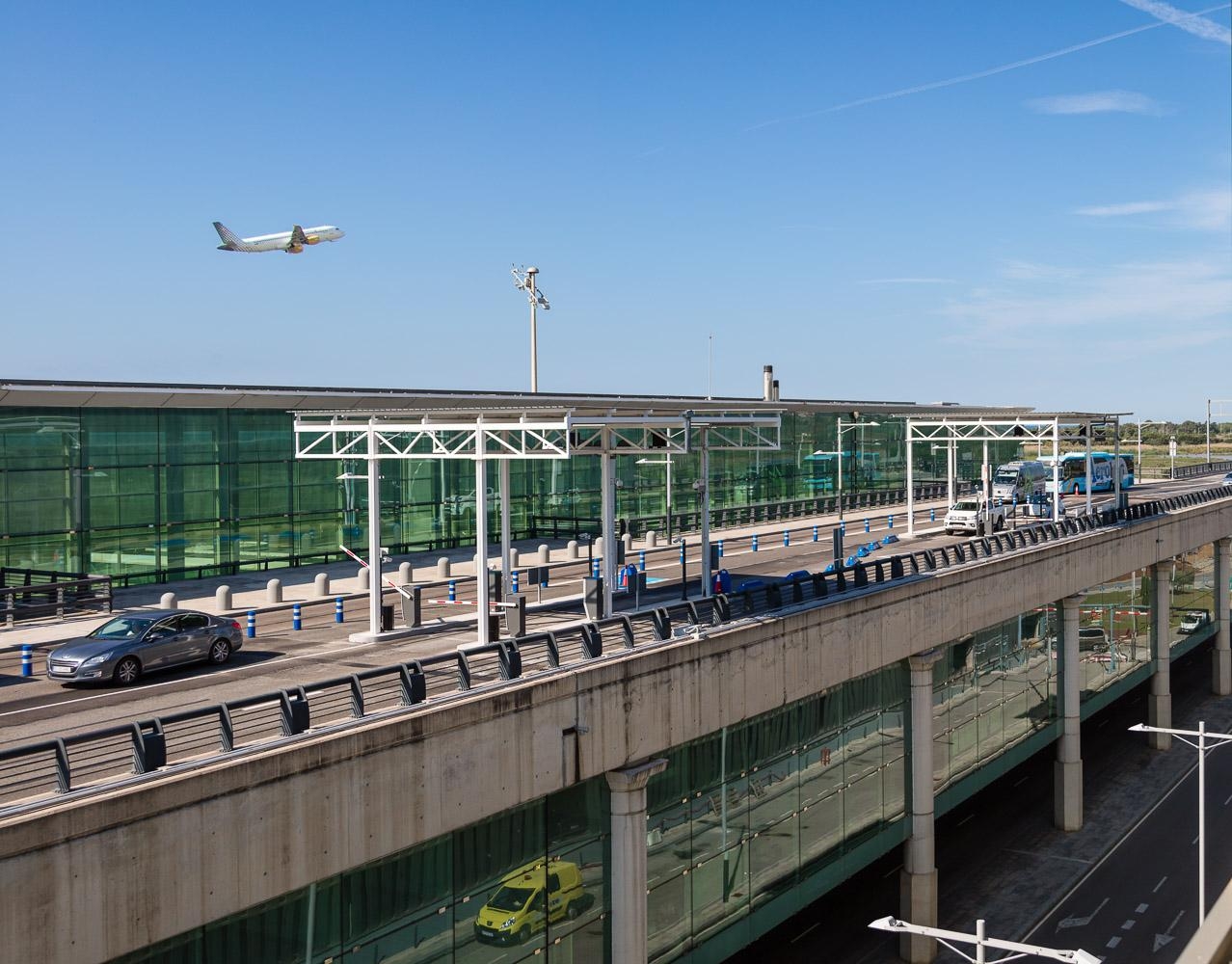 Accesos T1 - Aeropuerto Josep Tarradellas