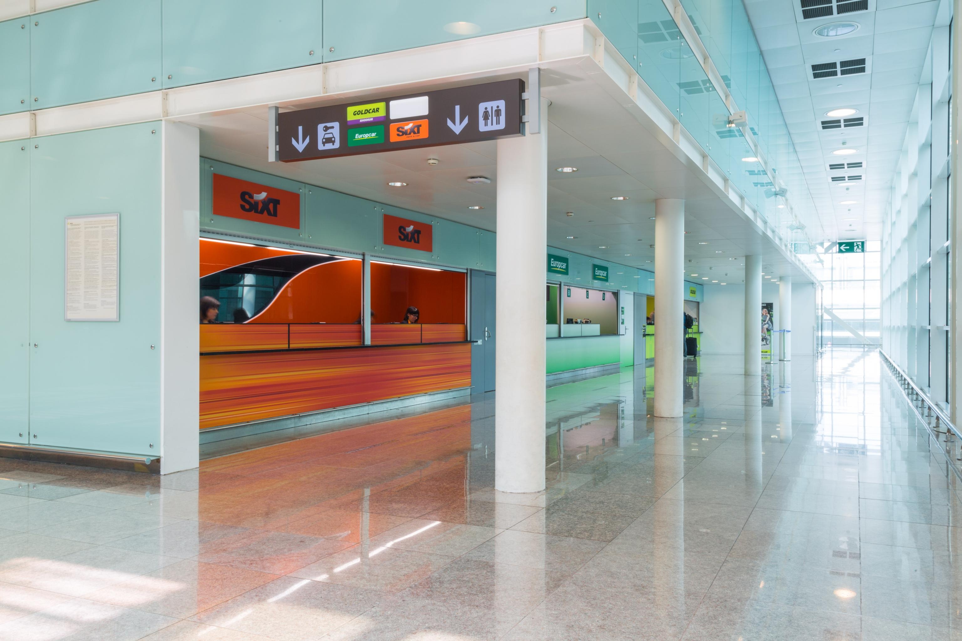 AENA Infr. Rent a Car - Aeropuerto Josep Tarradellas